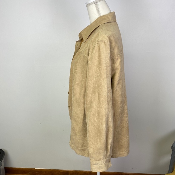 Croft & Barrow Tan Faux Suede Long Sleeve Button Down Collared Shirt - Picture 3 of 16